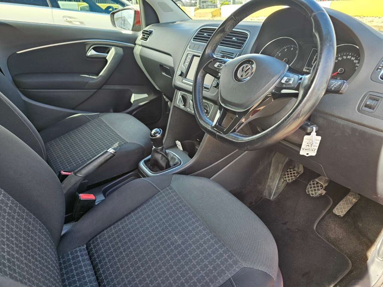 2015 VOLKSWAGEN POLO 2015 VOLKSWAGEN POLO