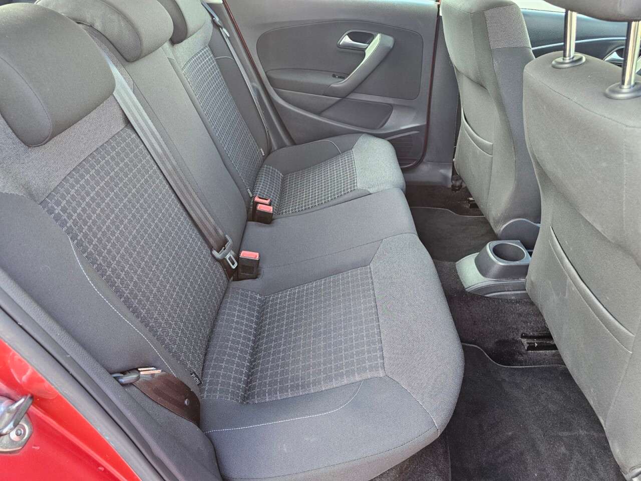 2015 VOLKSWAGEN POLO 2015 VOLKSWAGEN POLO