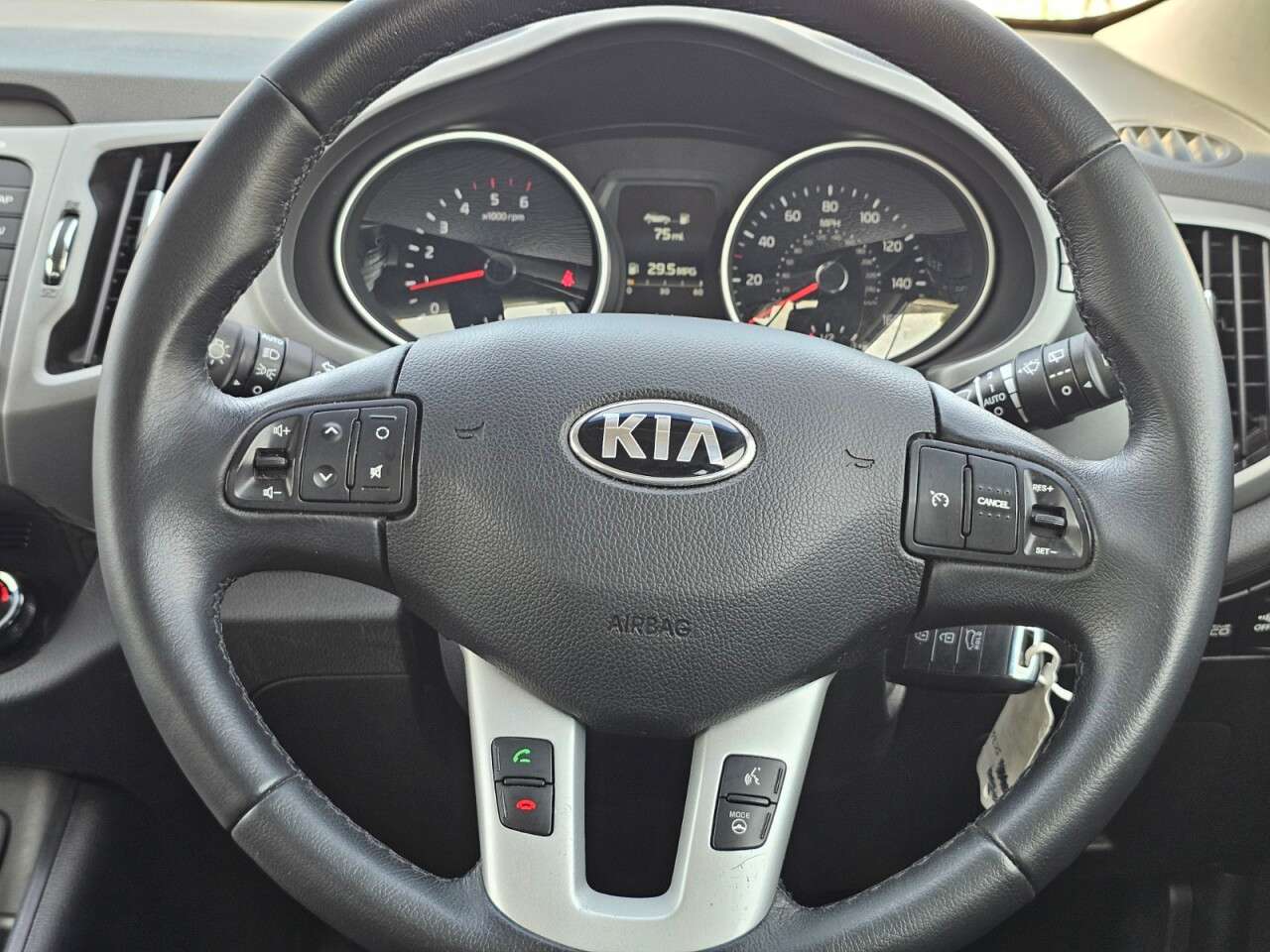 2015 KIA SPORTAGE 2015 KIA SPORTAGE
