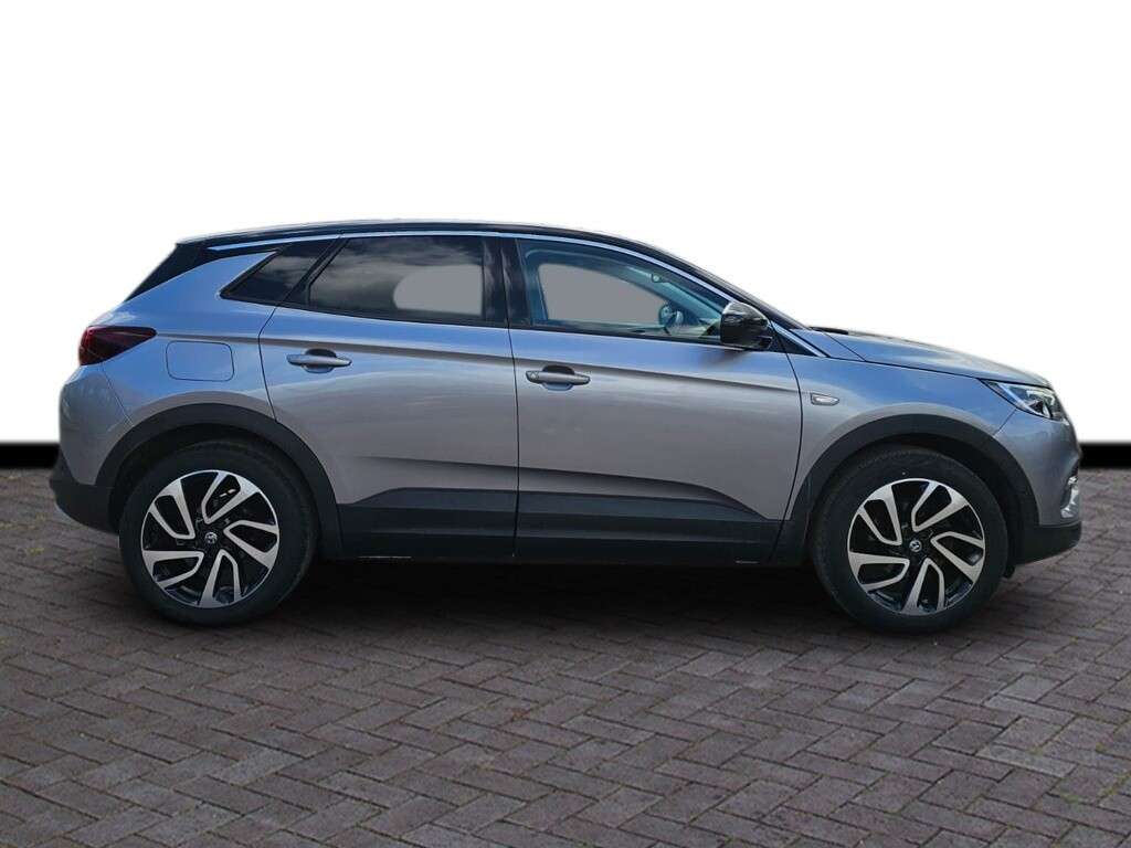 A 2019 VAUXHALL GRANDLAND X 1.2 Turbo Elite Nav SUV 5dr Petrol Auto 8Spd Euro 6 (s/s) (130 ps) 6 months A 2019 VAUXHALL GRANDLAND X 1.2 Turbo Elite Nav SUV 5dr Petrol Auto 8Spd Euro 6 (s/s) (130 ps) 6 months