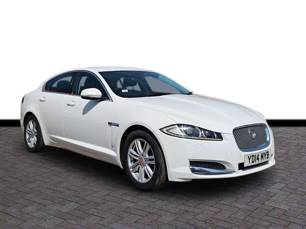 A 2014 JAGUAR XF 2.2d Luxury Saloon 4dr Diesel Auto Euro 5 (s/s) (163 ps) 6 months warranty, A 2014 JAGUAR XF 2.2d Luxury Saloon 4dr Diesel Auto Euro 5 (s/s) (163 ps) 6 months warranty,