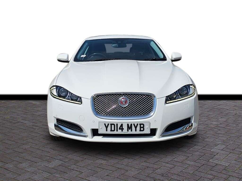 A 2014 JAGUAR XF 2.2d Luxury Saloon 4dr Diesel Auto Euro 5 (s/s) (163 ps) 6 months warranty, A 2014 JAGUAR XF 2.2d Luxury Saloon 4dr Diesel Auto Euro 5 (s/s) (163 ps) 6 months warranty,