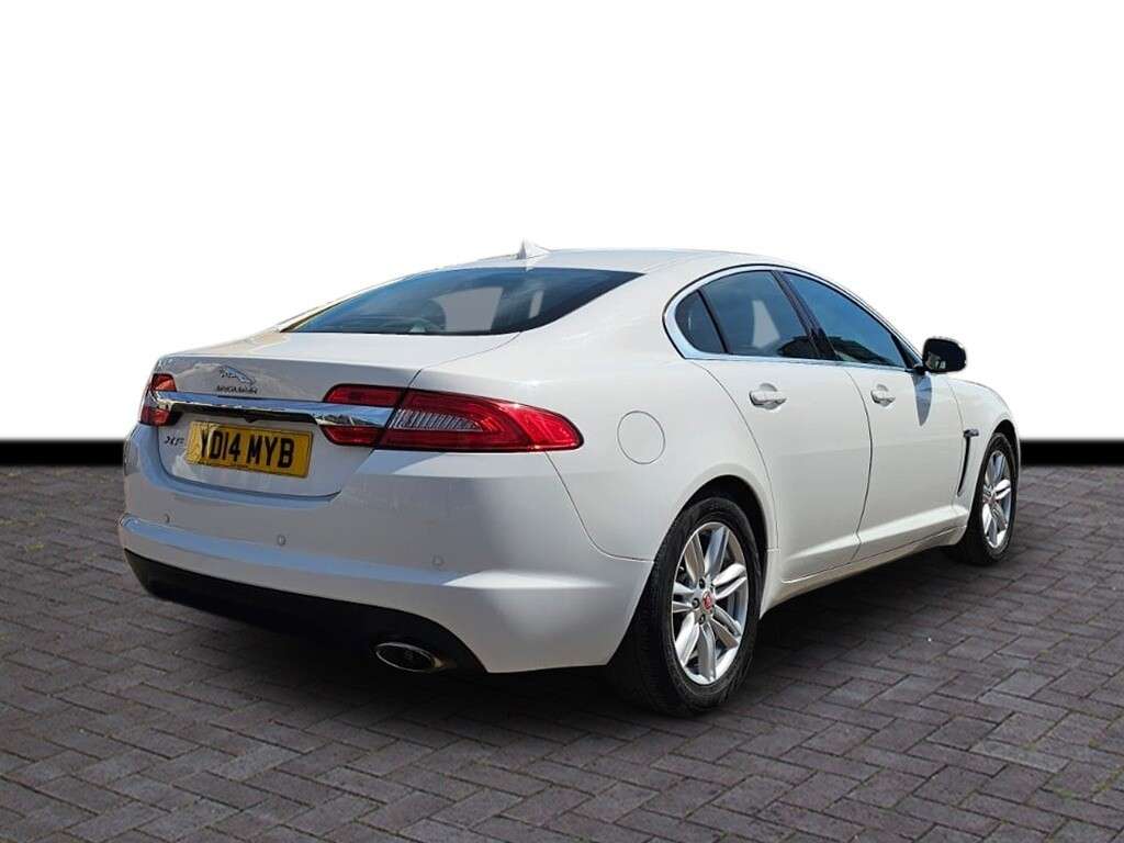 2014 JAGUAR XF 2014 JAGUAR XF