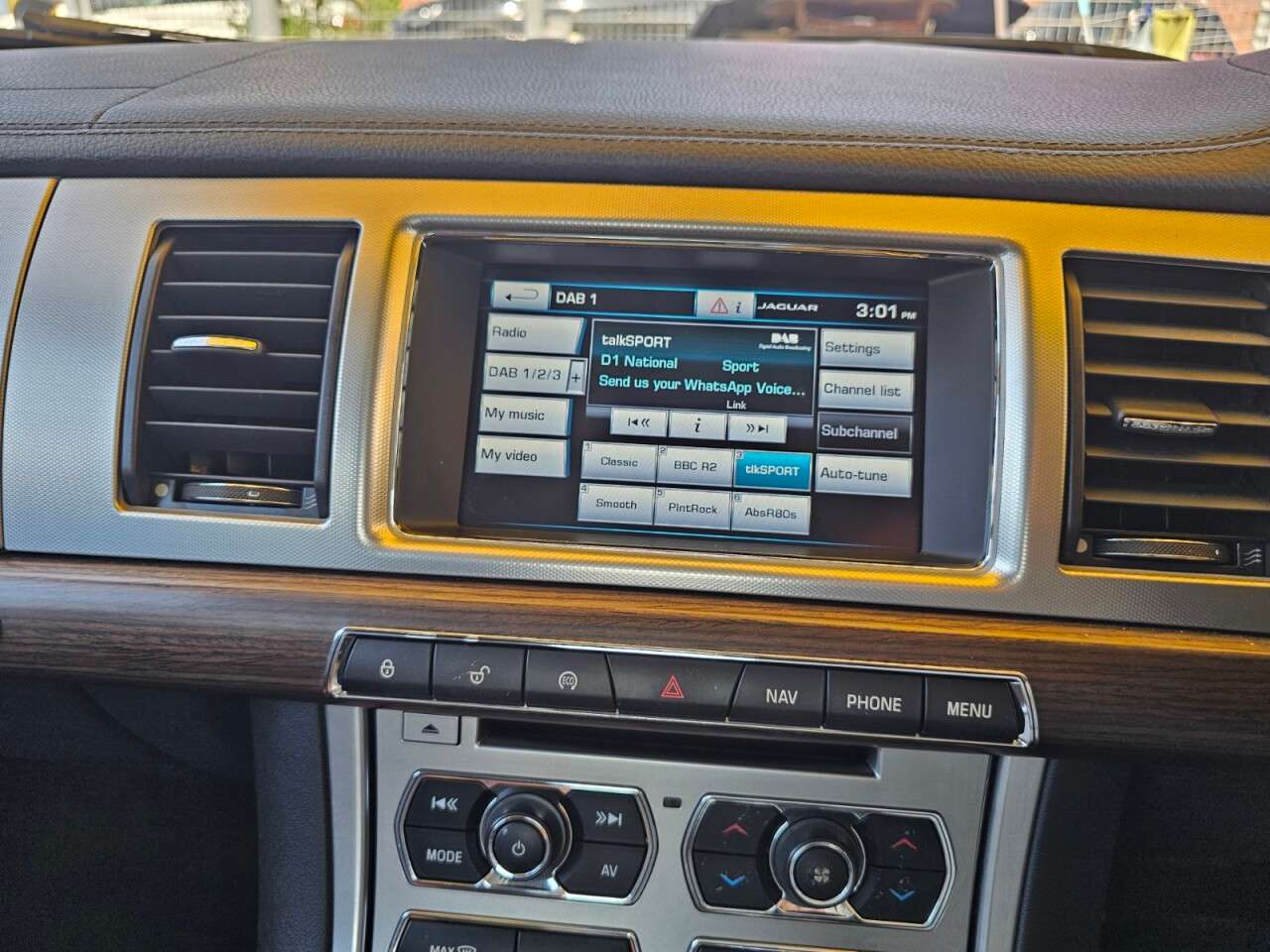 2014 JAGUAR XF 2014 JAGUAR XF