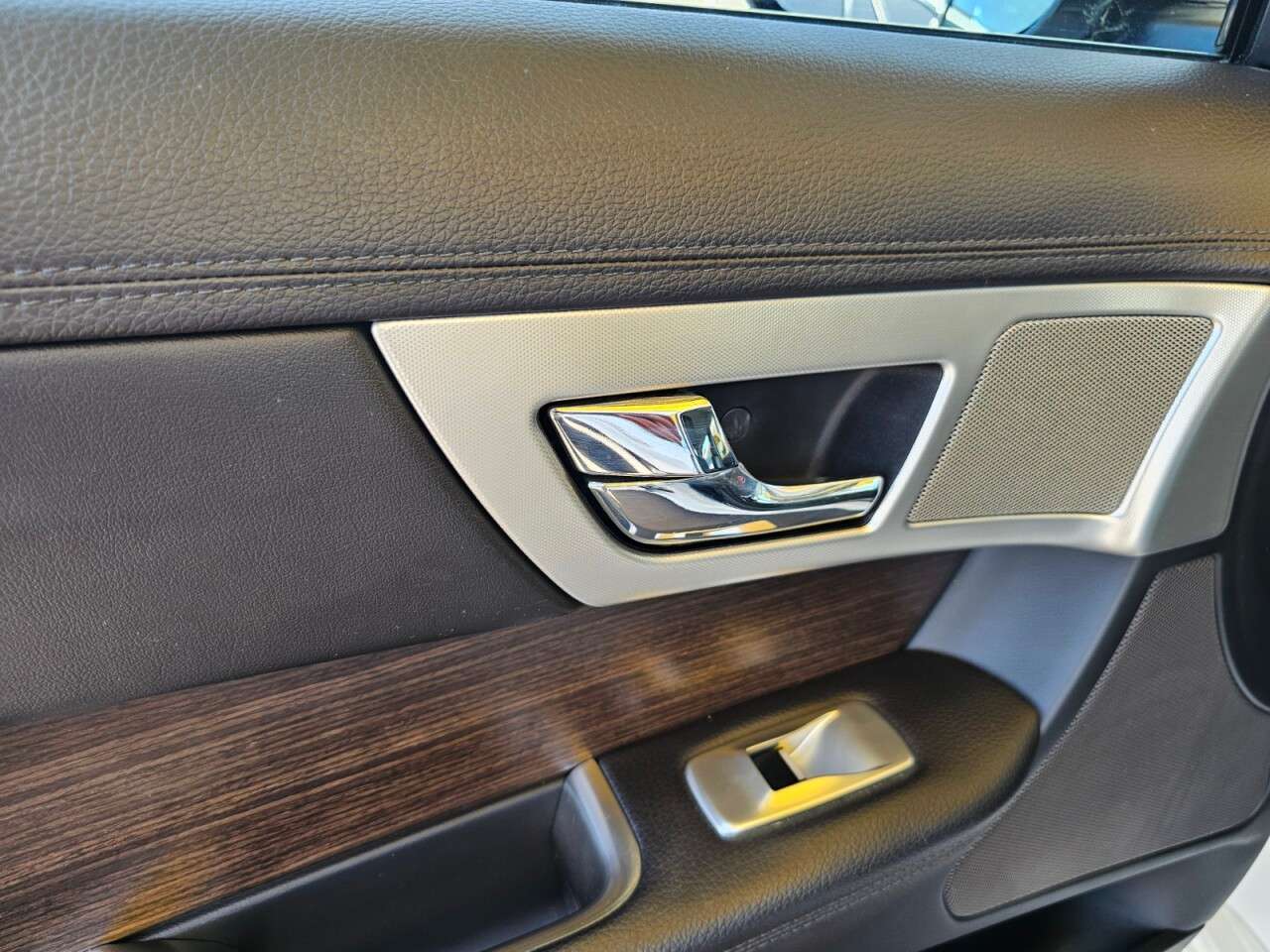 2014 JAGUAR XF 2014 JAGUAR XF
