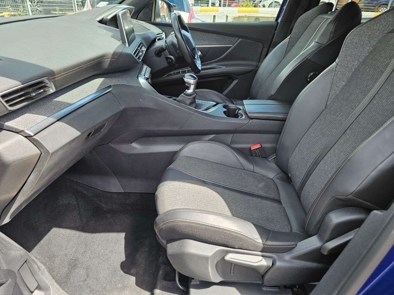 2018 PEUGEOT 3008 2018 PEUGEOT 3008