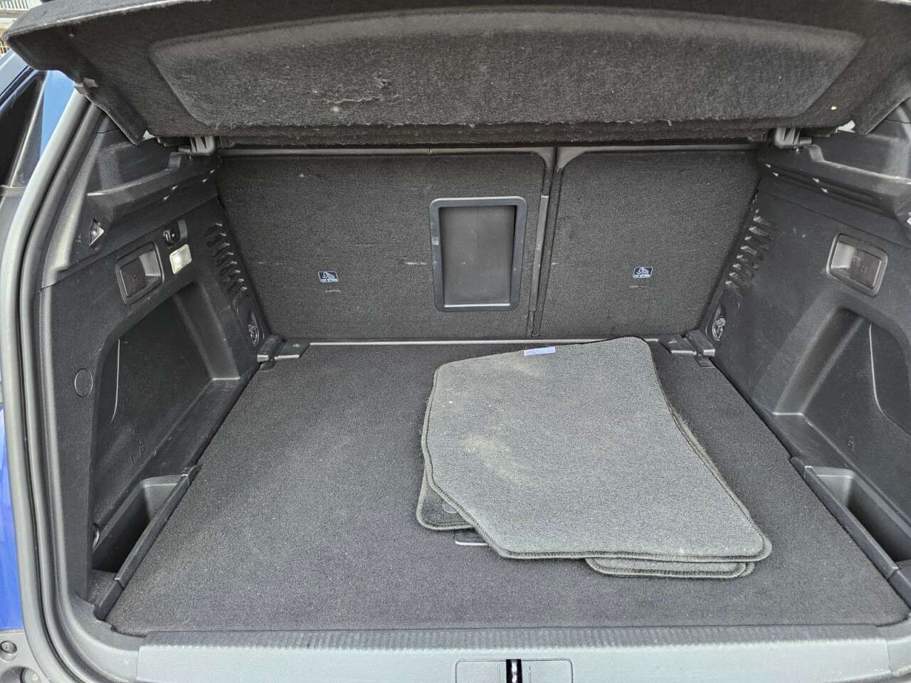 2018 PEUGEOT 3008 2018 PEUGEOT 3008