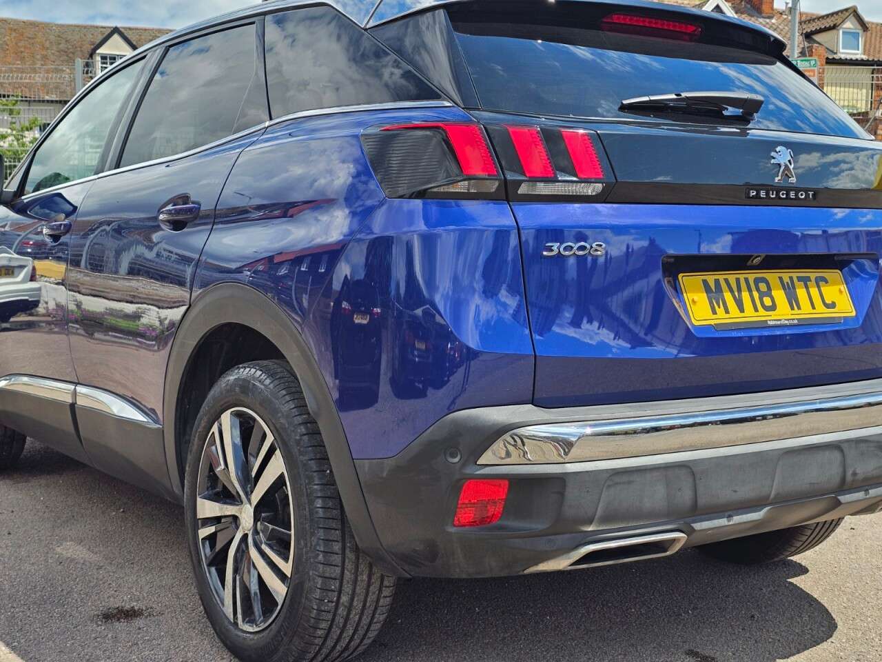 2018 PEUGEOT 3008 2018 PEUGEOT 3008