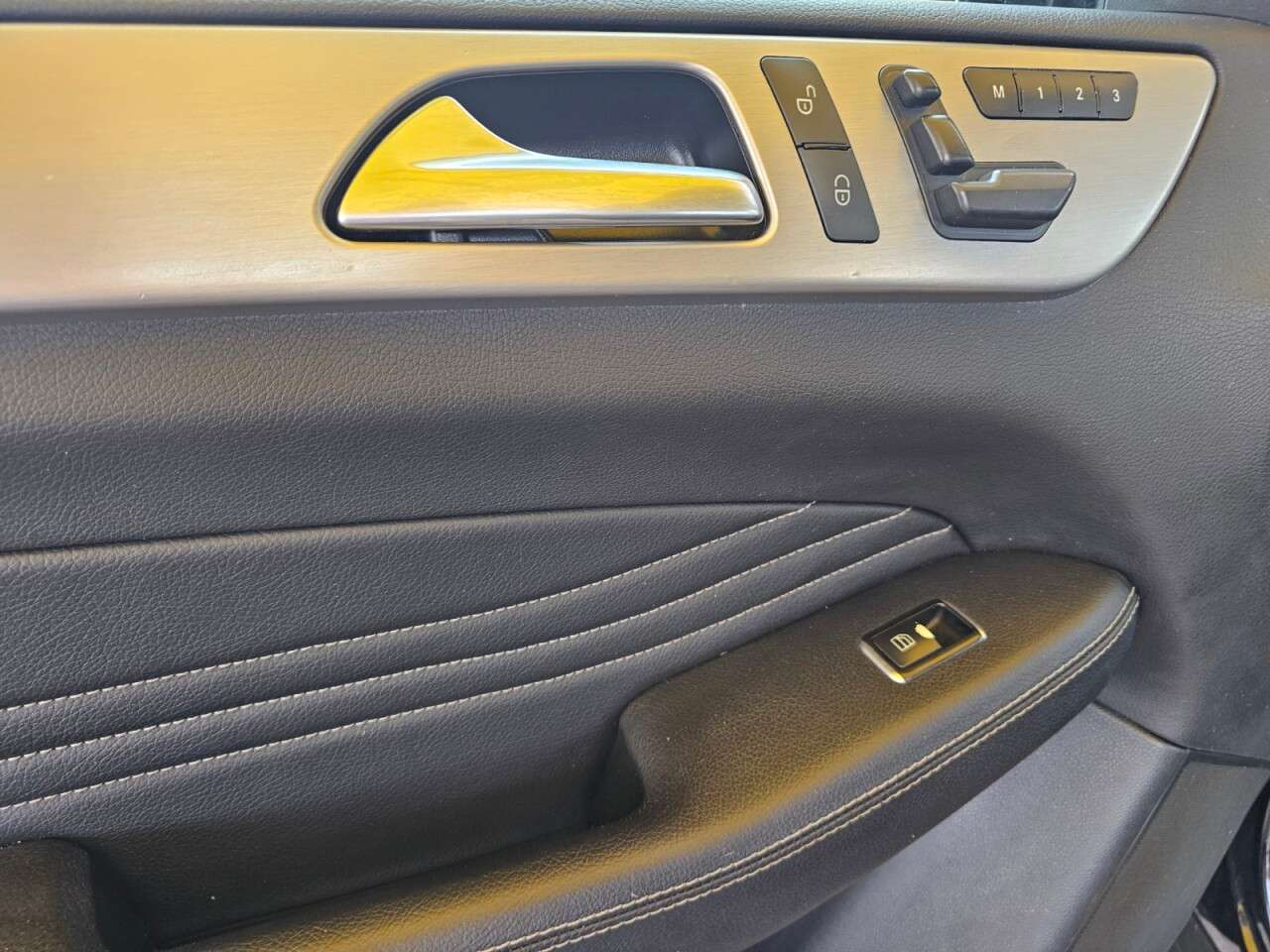 2015 MERCEDES-BENZ M-CLASS 2015 MERCEDES-BENZ M-CLASS