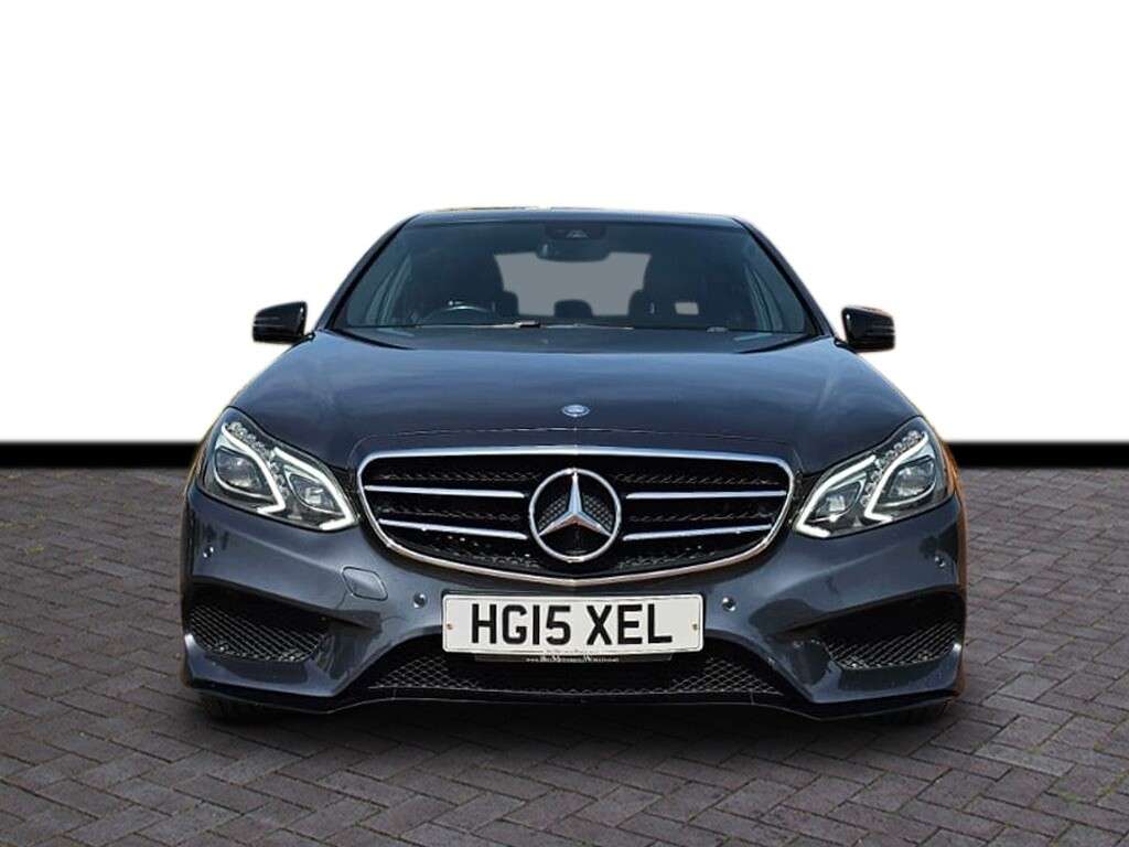 A 2015 MERCEDES-BENZ E-CLASS 2.1 E250 CDI AMG Night Edition Saloon 4dr Diesel G-Tronic+ Euro 5 (s/s) (20 A 2015 MERCEDES-BENZ E-CLASS 2.1 E250 CDI AMG Night Edition Saloon 4dr Diesel G-Tronic+ Euro 5 (s/s) (20