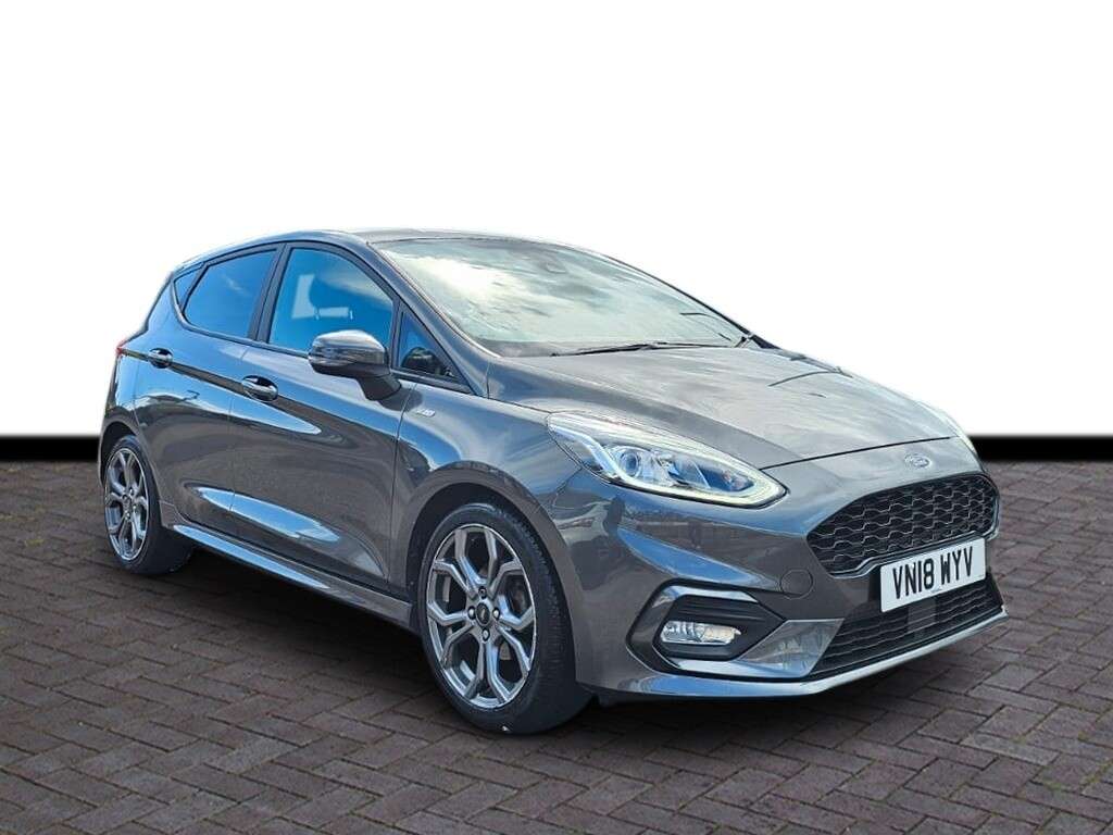A 2018 FORD FIESTA 1.0T EcoBoost ST-Line Hatchback 5dr Petrol Manual Euro 6 (s/s) (140 ps) 6 m A 2018 FORD FIESTA 1.0T EcoBoost ST-Line Hatchback 5dr Petrol Manual Euro 6 (s/s) (140 ps) 6 m