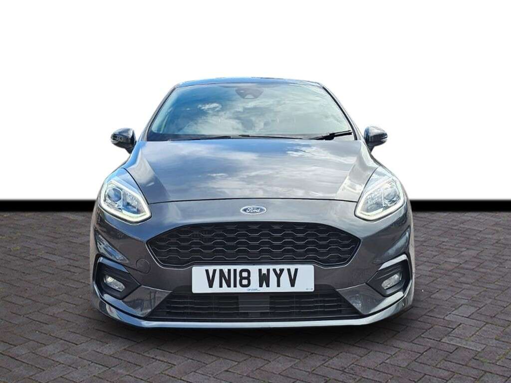 A 2018 FORD FIESTA 1.0T EcoBoost ST-Line Hatchback 5dr Petrol Manual Euro 6 (s/s) (140 ps) 6 m A 2018 FORD FIESTA 1.0T EcoBoost ST-Line Hatchback 5dr Petrol Manual Euro 6 (s/s) (140 ps) 6 m