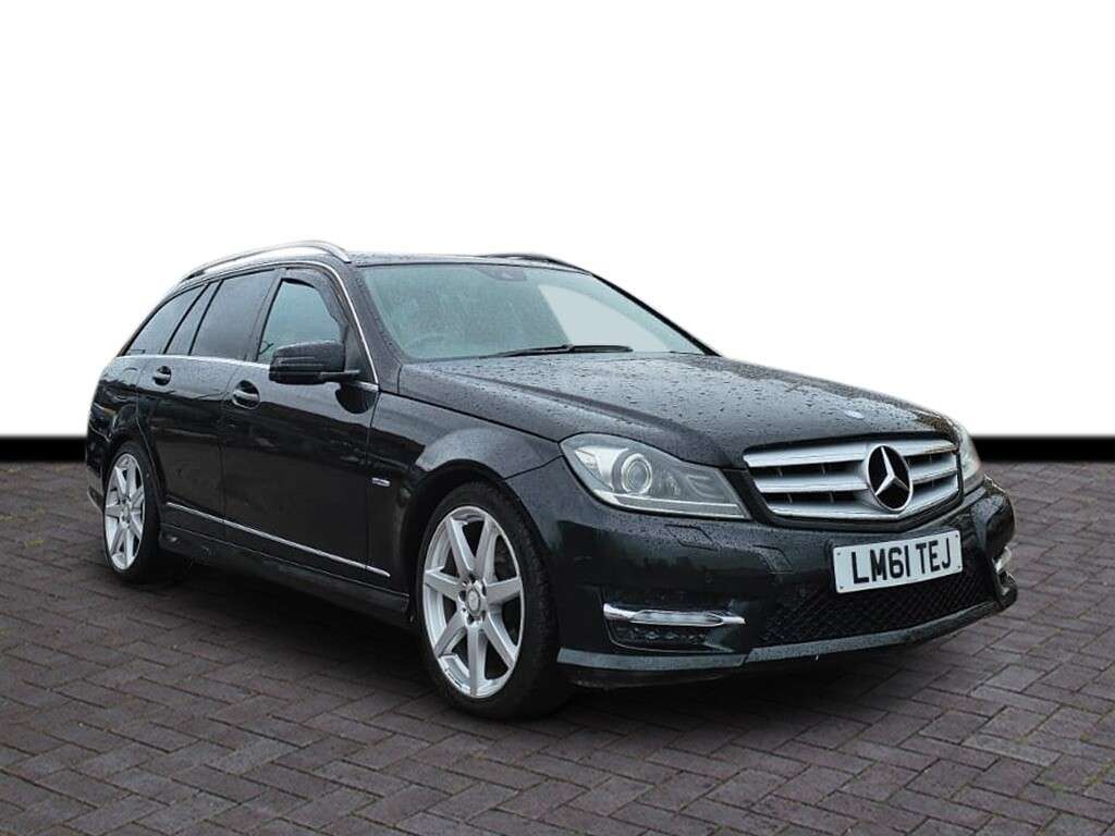 A 2011 MERCEDES-BENZ C-CLASS 2.1 C250 CDI BlueEfficiency Sport Edition 125 Estate 5dr Diesel G-Tronic+ E A 2011 MERCEDES-BENZ C-CLASS 2.1 C250 CDI BlueEfficiency Sport Edition 125 Estate 5dr Diesel G-Tronic+ E
