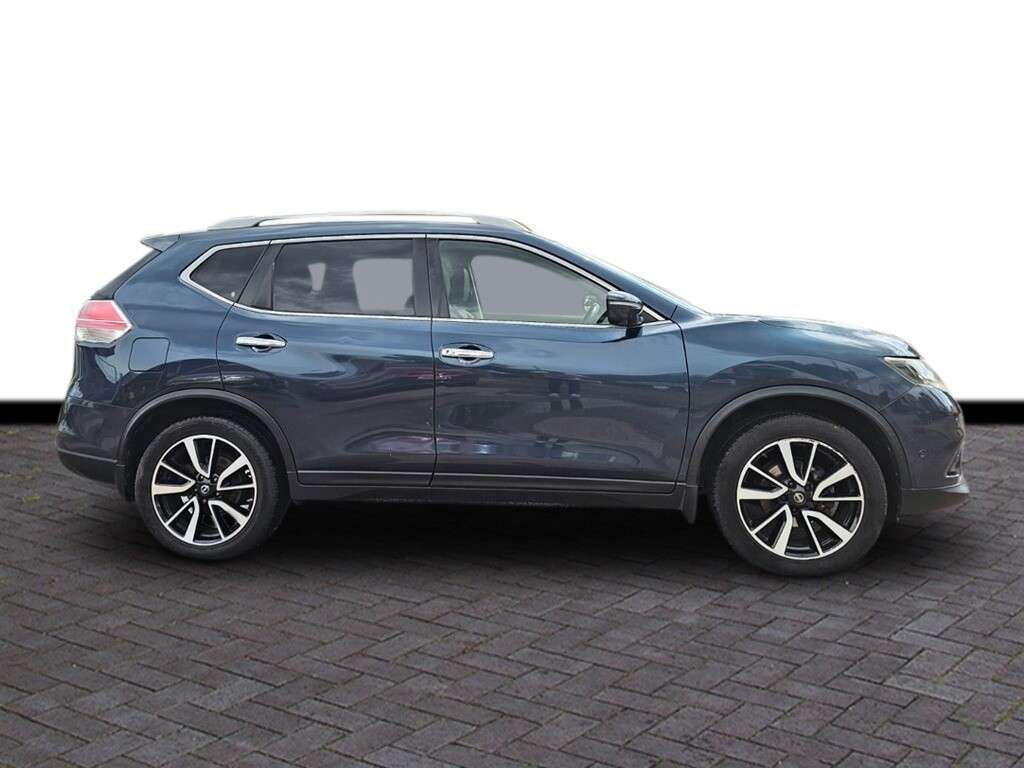 A 2016 NISSAN X-TRAIL 1.6 dCi Tekna SUV 5dr Diesel Manual Euro 6 (s/s) (130 ps) 6 Months warranty A 2016 NISSAN X-TRAIL 1.6 dCi Tekna SUV 5dr Diesel Manual Euro 6 (s/s) (130 ps) 6 Months warranty