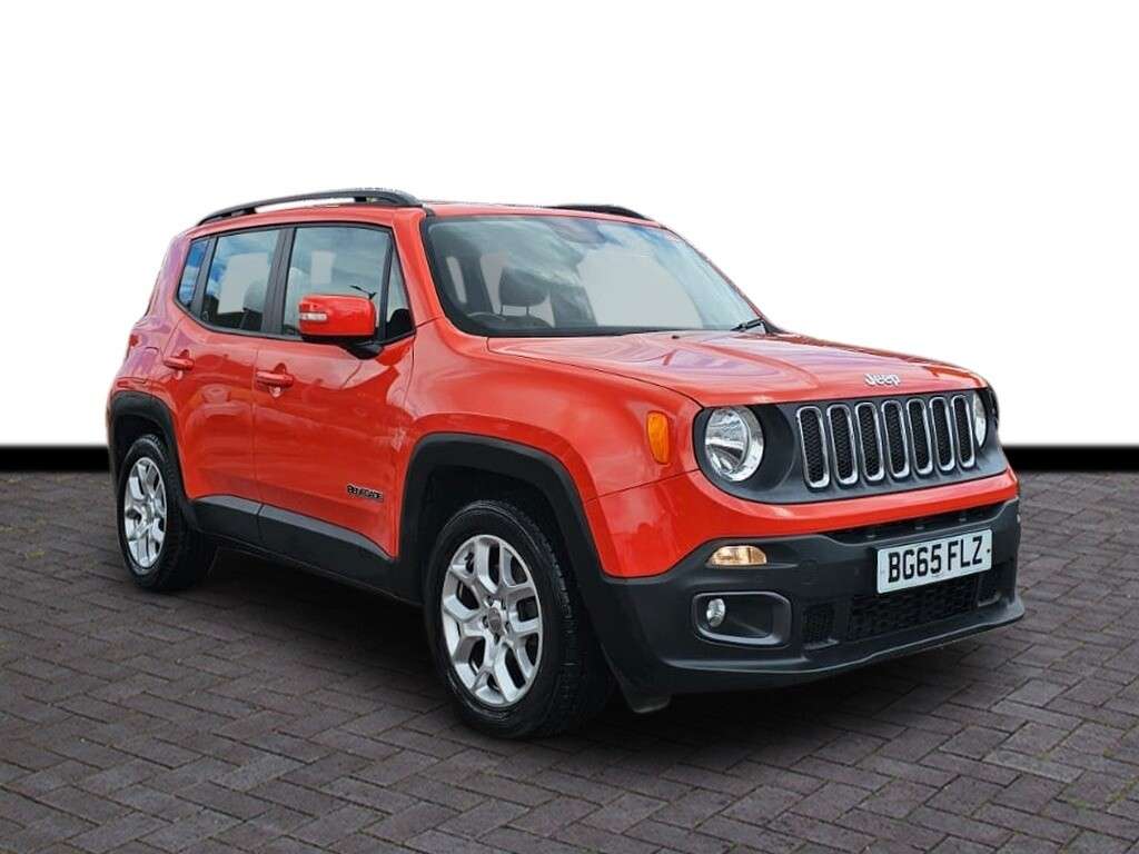 A 2015 JEEP RENEGADE 1.6 E-TorQ Longitude SUV 5dr Petrol Manual Euro 6 (s/s) (110 ps) 6 months w A 2015 JEEP RENEGADE 1.6 E-TorQ Longitude SUV 5dr Petrol Manual Euro 6 (s/s) (110 ps) 6 months w