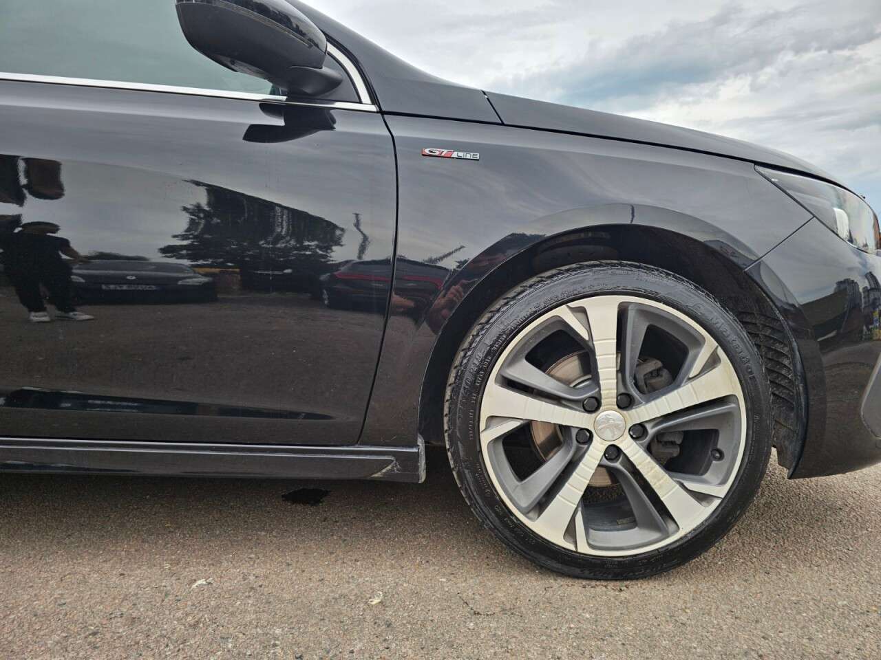 2019 PEUGEOT 308 2019 PEUGEOT 308