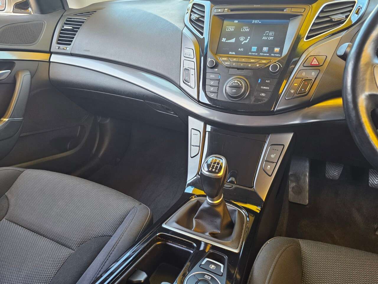 2015 HYUNDAI I40 2015 HYUNDAI I40