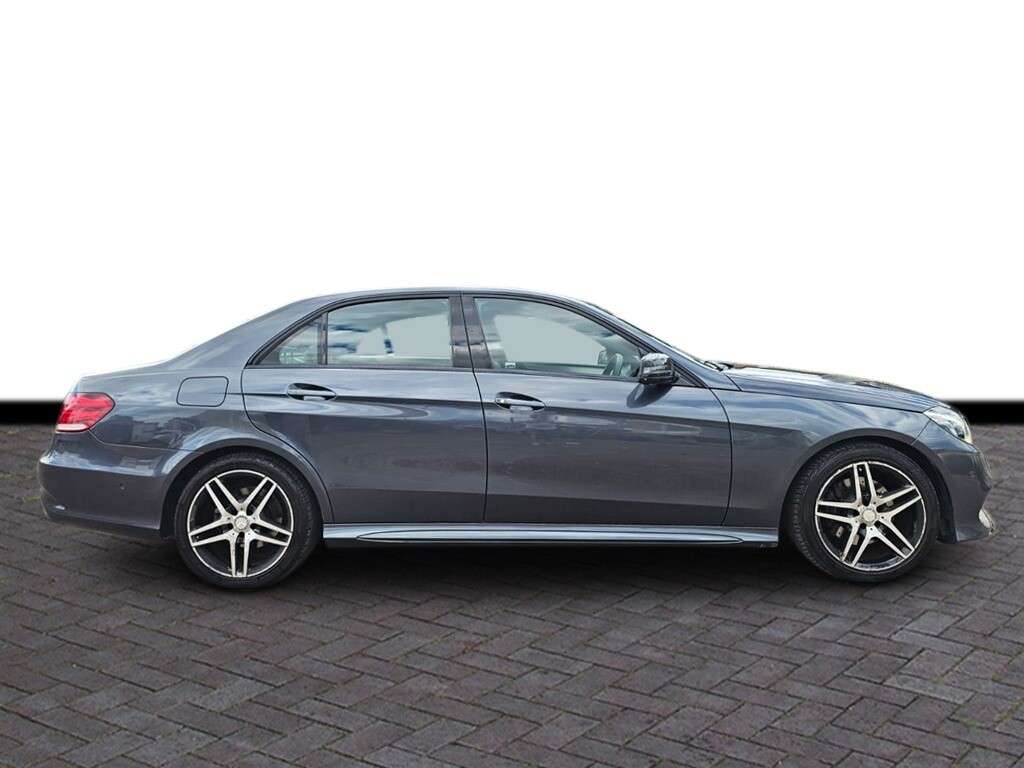 A 2015 MERCEDES-BENZ E-CLASS 2.1 E220 BlueTEC AMG Night Edition (Premium) Saloon 4dr Diesel G-Tronic+ Eu A 2015 MERCEDES-BENZ E-CLASS 2.1 E220 BlueTEC AMG Night Edition (Premium) Saloon 4dr Diesel G-Tronic+ Eu