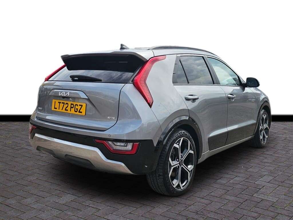 A 2022 KIA NIRO 1.6h GDi 4 SUV 5dr Petrol Hybrid DCT Euro 6 (s/s) (139 bhp) 6 months warran A 2022 KIA NIRO 1.6h GDi 4 SUV 5dr Petrol Hybrid DCT Euro 6 (s/s) (139 bhp) 6 months warran