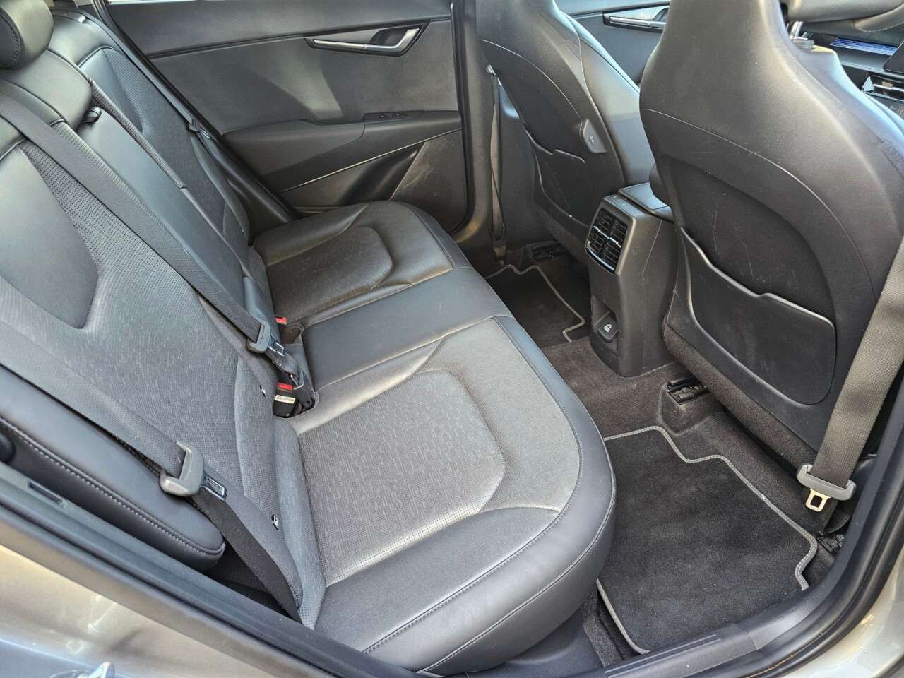 2022 KIA NIRO 2022 KIA NIRO