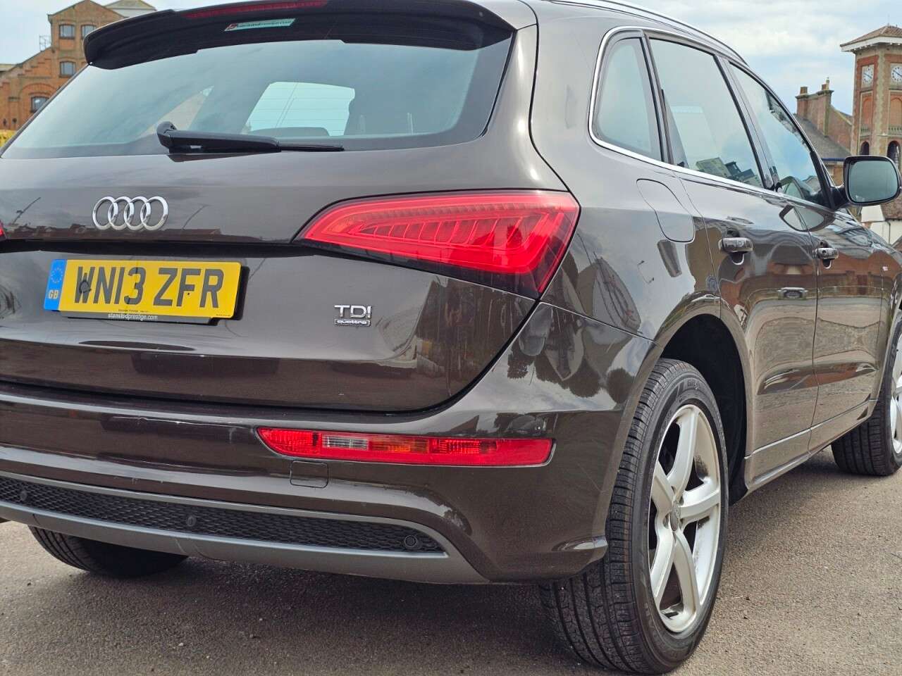 2013 AUDI Q5 2013 AUDI Q5