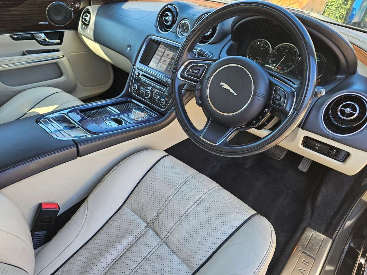 2013 JAGUAR XJ 2013 JAGUAR XJ