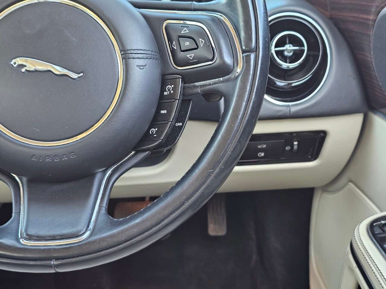 2013 JAGUAR XJ 2013 JAGUAR XJ