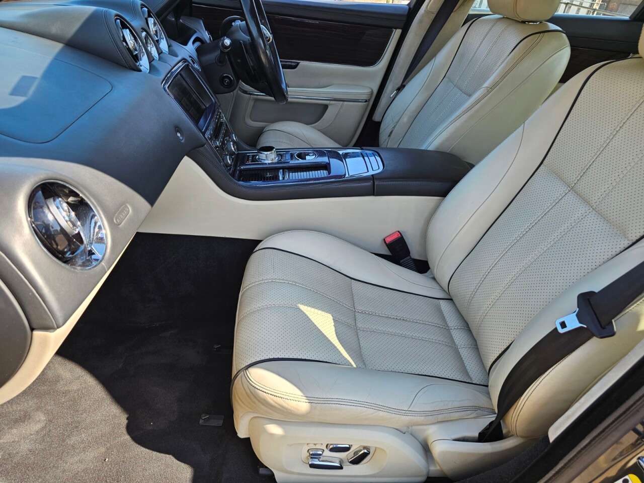 2013 JAGUAR XJ 2013 JAGUAR XJ