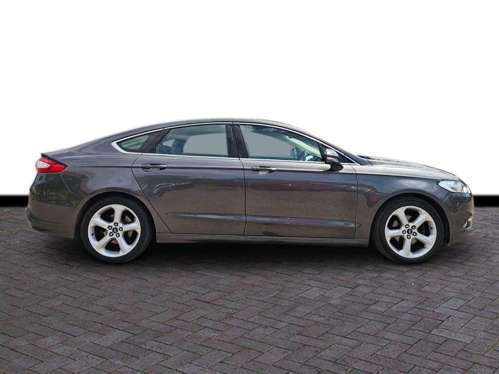 A 2018 FORD MONDEO 1.5T EcoBoost Titanium Edition Hatchback 5dr Petrol Manual Euro 6 (s/s) (16 A 2018 FORD MONDEO 1.5T EcoBoost Titanium Edition Hatchback 5dr Petrol Manual Euro 6 (s/s) (16