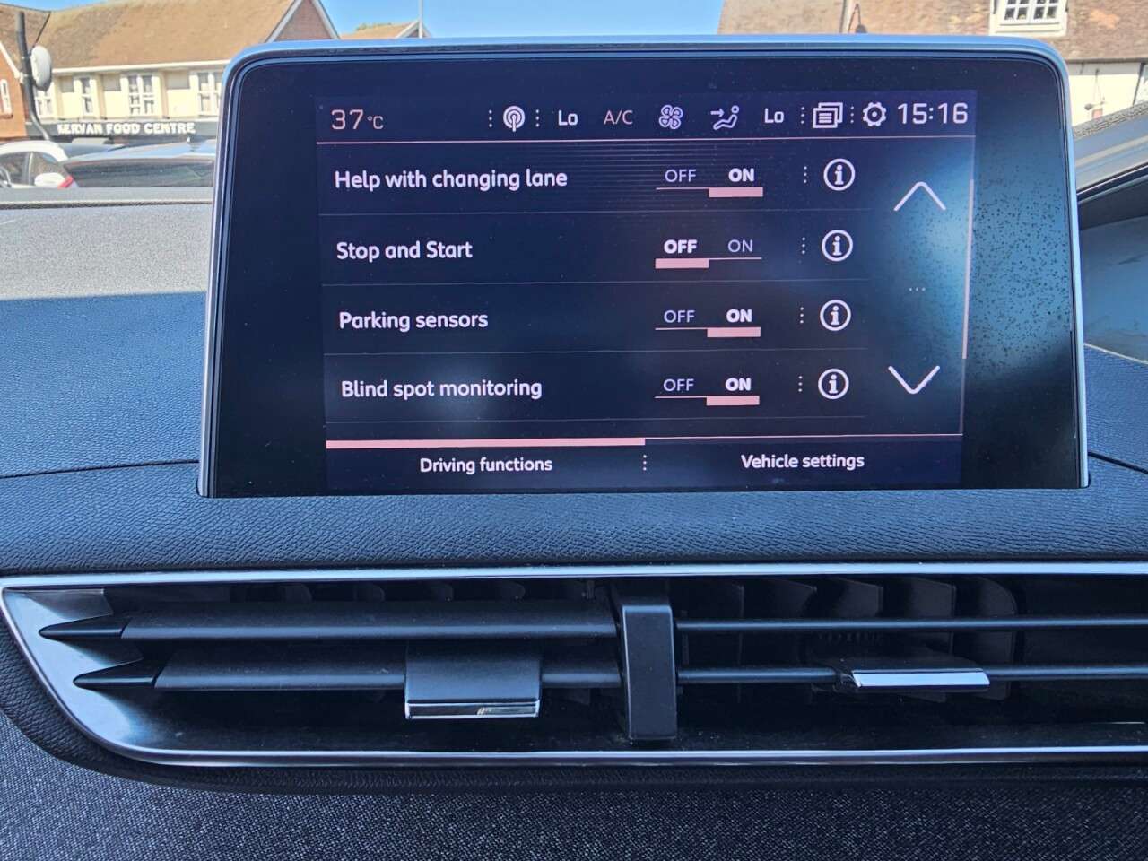 2019 PEUGEOT 3008 2019 PEUGEOT 3008