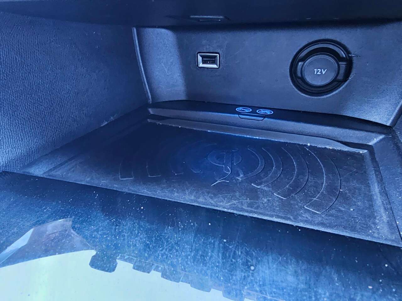 2019 PEUGEOT 3008 2019 PEUGEOT 3008
