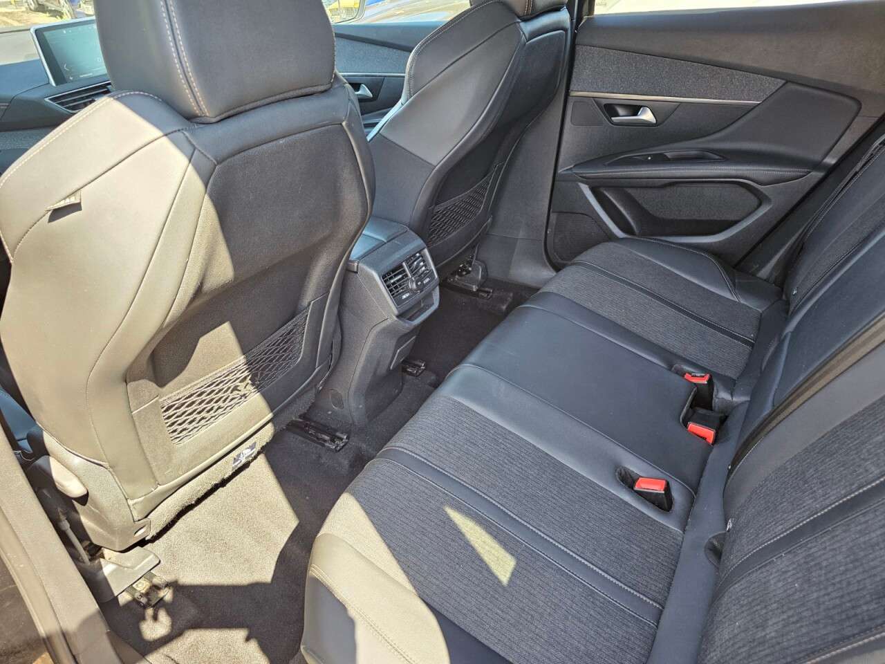 2019 PEUGEOT 3008 2019 PEUGEOT 3008