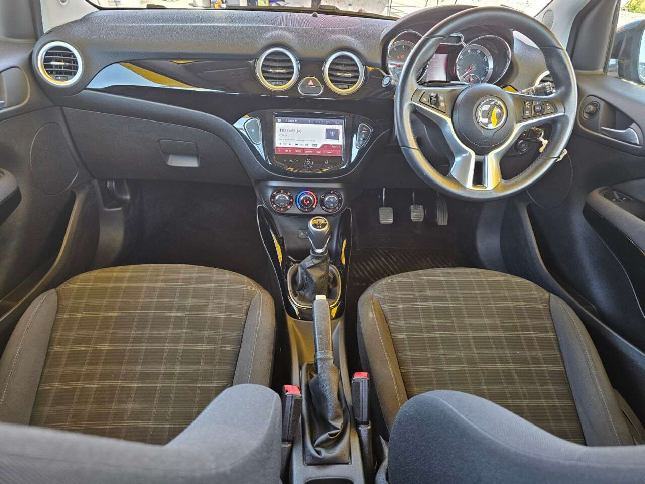 A 2015 VAUXHALL ADAM 1.4 16v GLAM Hatchback 3dr Petrol Manual Euro 5 (87 ps) 6 months warranty, A 2015 VAUXHALL ADAM 1.4 16v GLAM Hatchback 3dr Petrol Manual Euro 5 (87 ps) 6 months warranty,