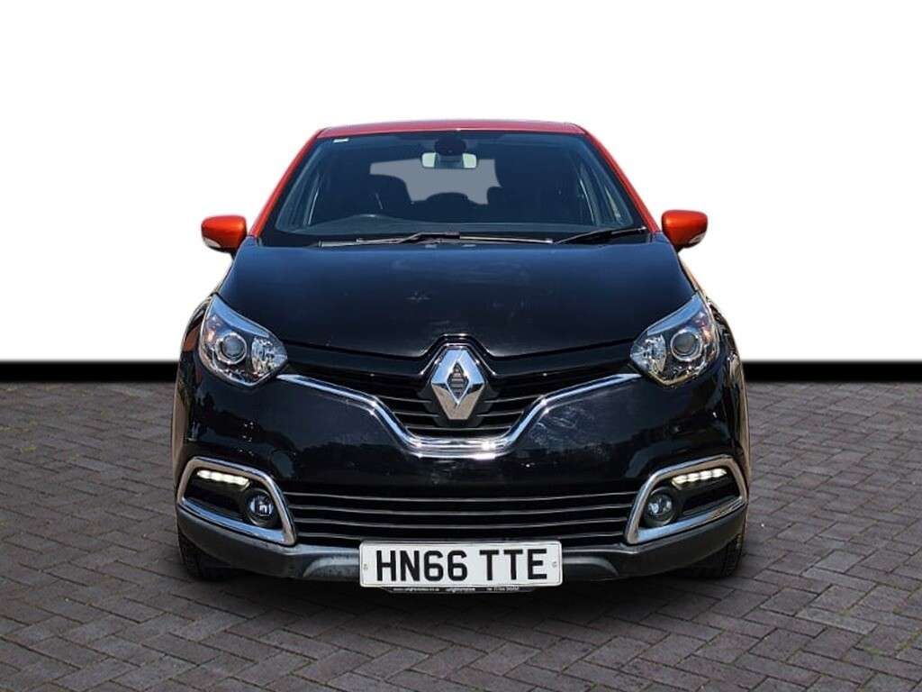 A 2016 RENAULT CAPTUR 0.9 TCe ENERGY Dynamique S Nav SUV 5dr Petrol Manual Euro 6 (s/s) (90 ps) 6 A 2016 RENAULT CAPTUR 0.9 TCe ENERGY Dynamique S Nav SUV 5dr Petrol Manual Euro 6 (s/s) (90 ps) 6