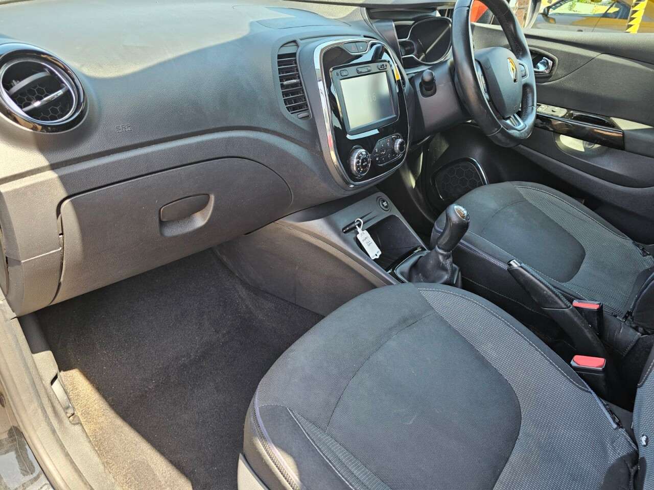 2016 RENAULT CAPTUR 2016 RENAULT CAPTUR