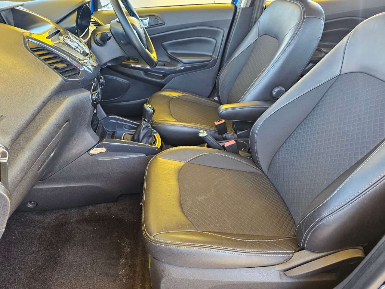2015 FORD ECOSPORT 2015 FORD ECOSPORT