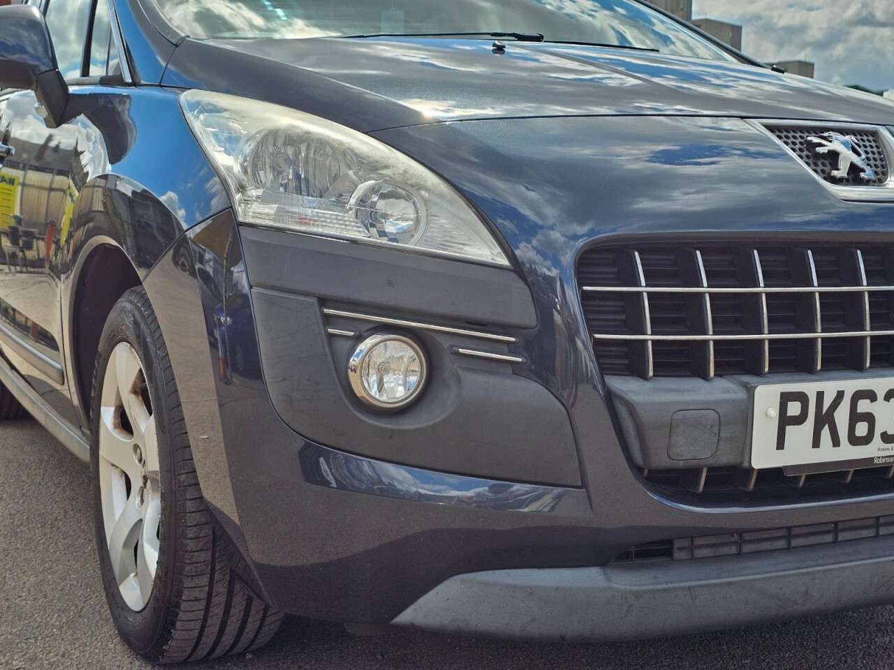 2013 PEUGEOT 3008 2013 PEUGEOT 3008