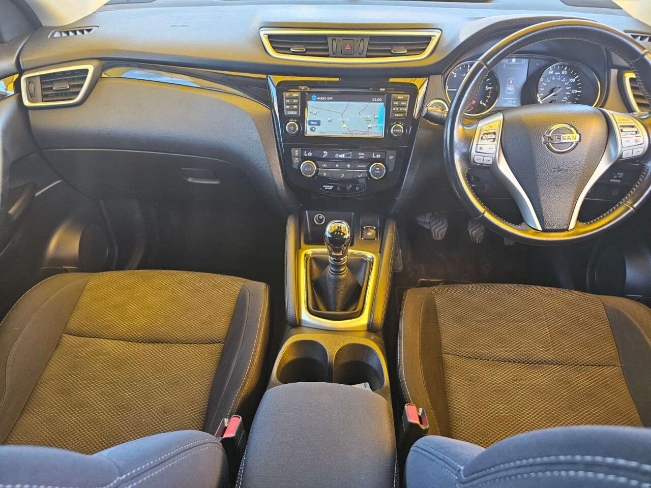 A 2015 NISSAN QASHQAI 1.5 dCi n-tec+ SUV 5dr Diesel Manual 2WD Euro 5 (s/s) (110 ps) 6 months war A 2015 NISSAN QASHQAI 1.5 dCi n-tec+ SUV 5dr Diesel Manual 2WD Euro 5 (s/s) (110 ps) 6 months war