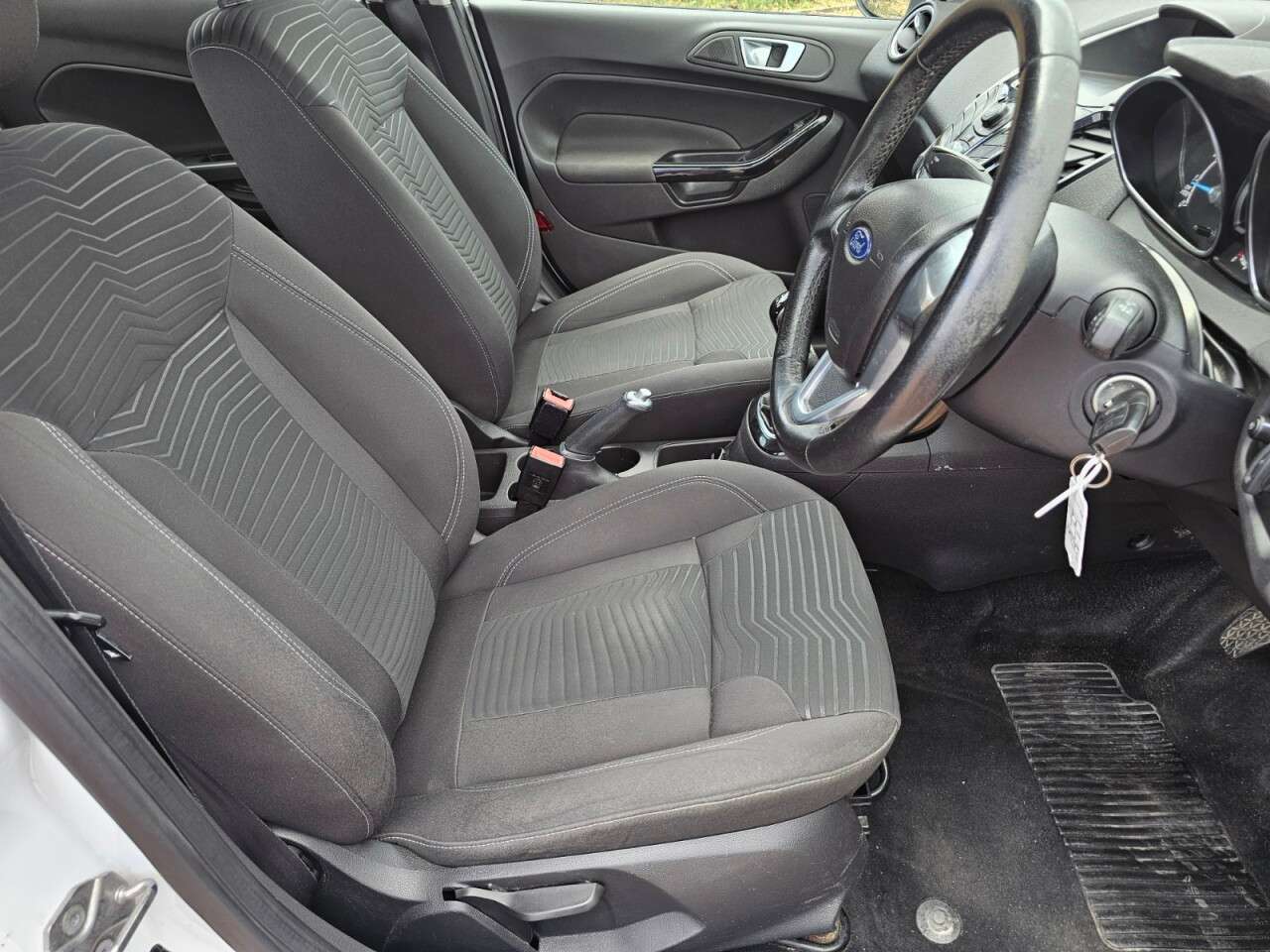 2013 FORD FIESTA 2013 FORD FIESTA