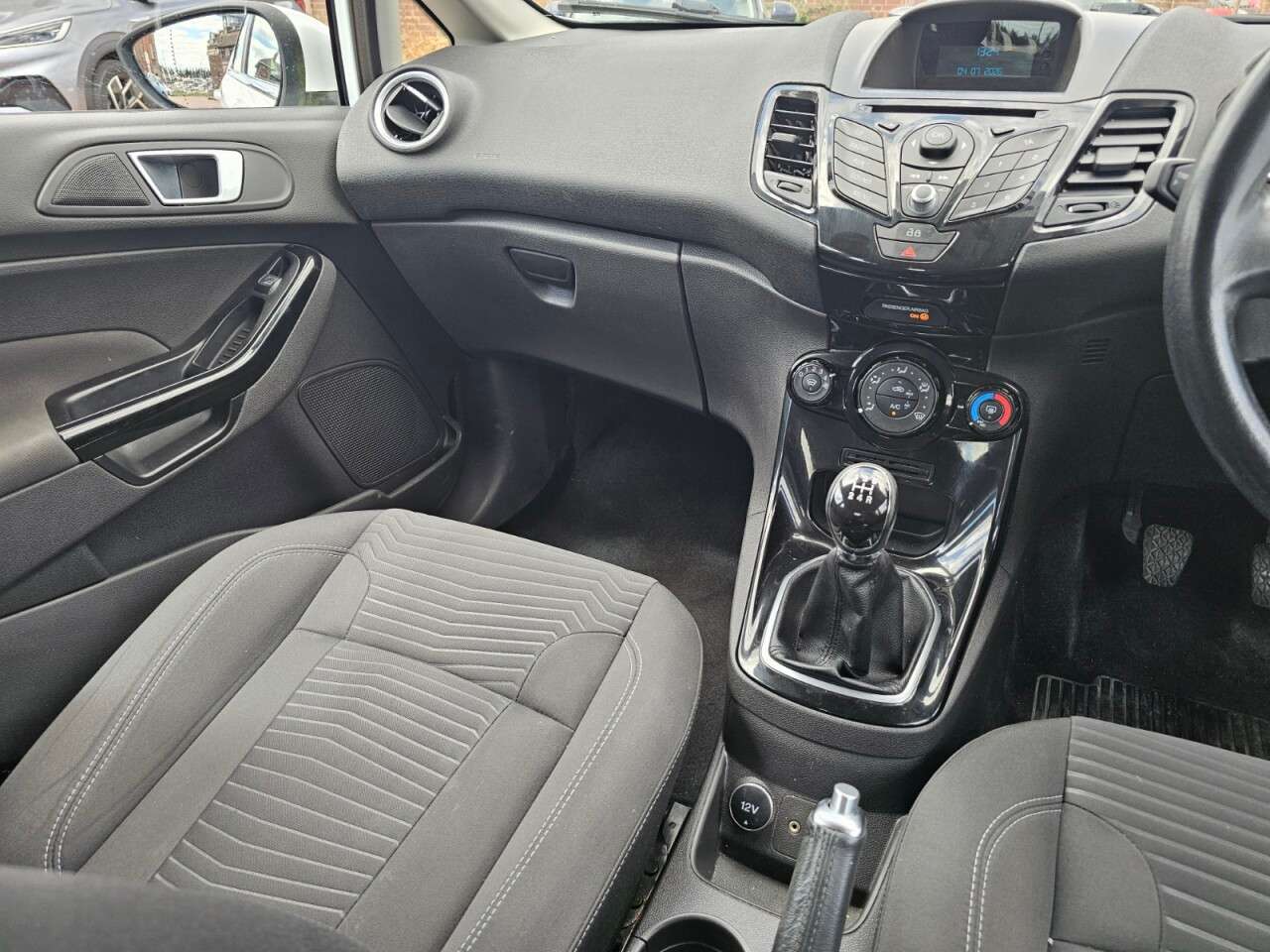 2013 FORD FIESTA 2013 FORD FIESTA