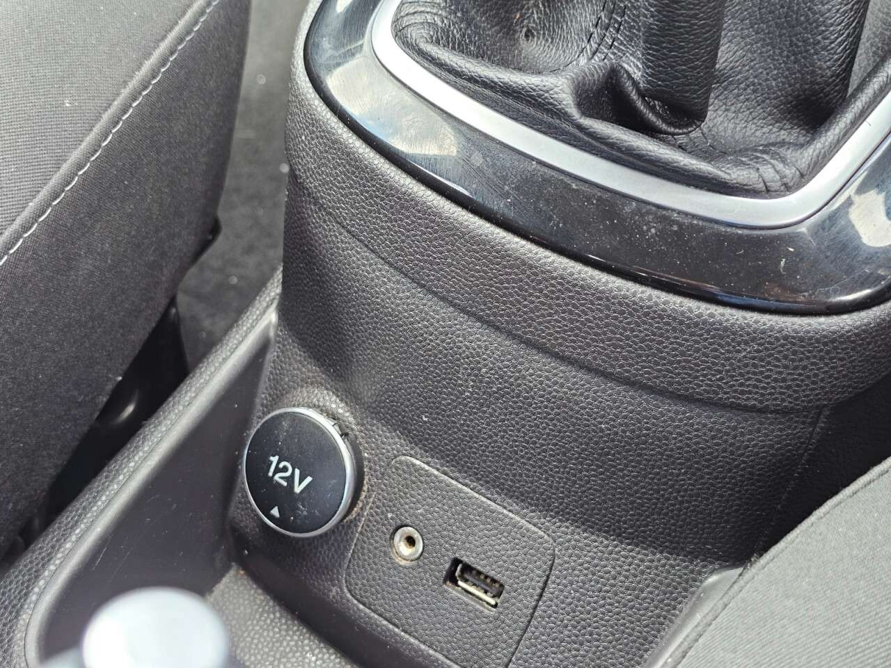 2013 FORD FIESTA 2013 FORD FIESTA