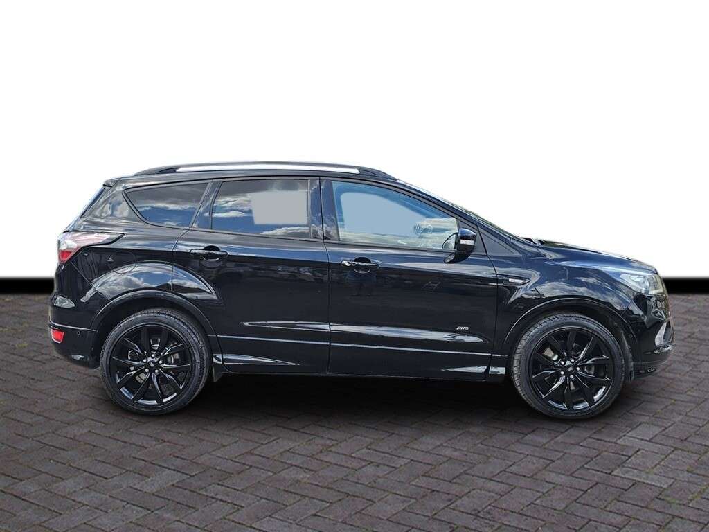 A 2018 FORD KUGA 2.0 TDCi ST-Line X SUV 5dr Diesel Manual AWD Euro 6 (s/s) (180 ps) 6 months A 2018 FORD KUGA 2.0 TDCi ST-Line X SUV 5dr Diesel Manual AWD Euro 6 (s/s) (180 ps) 6 months