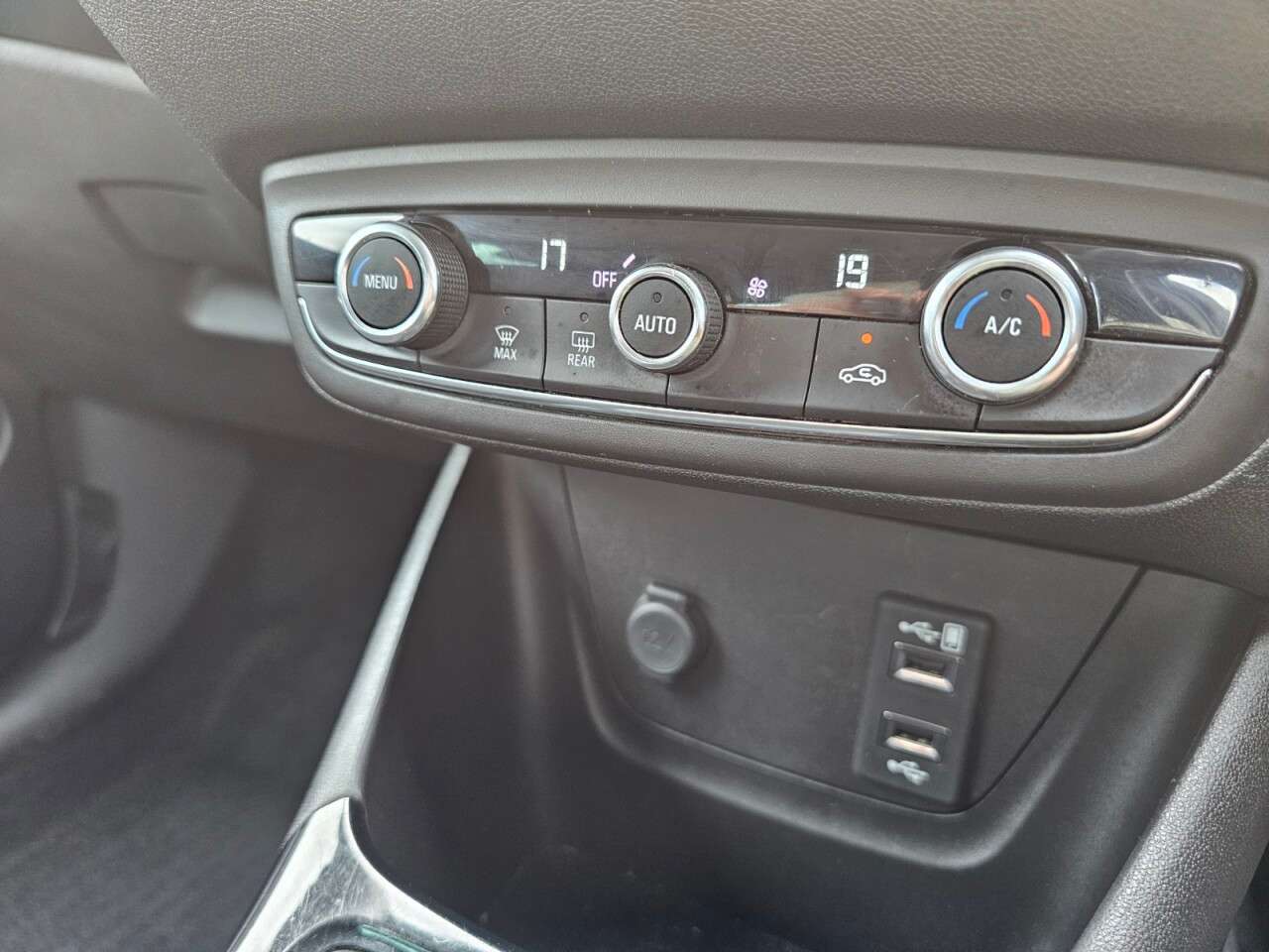 2019 VAUXHALL CROSSLAND X 2019 VAUXHALL CROSSLAND X