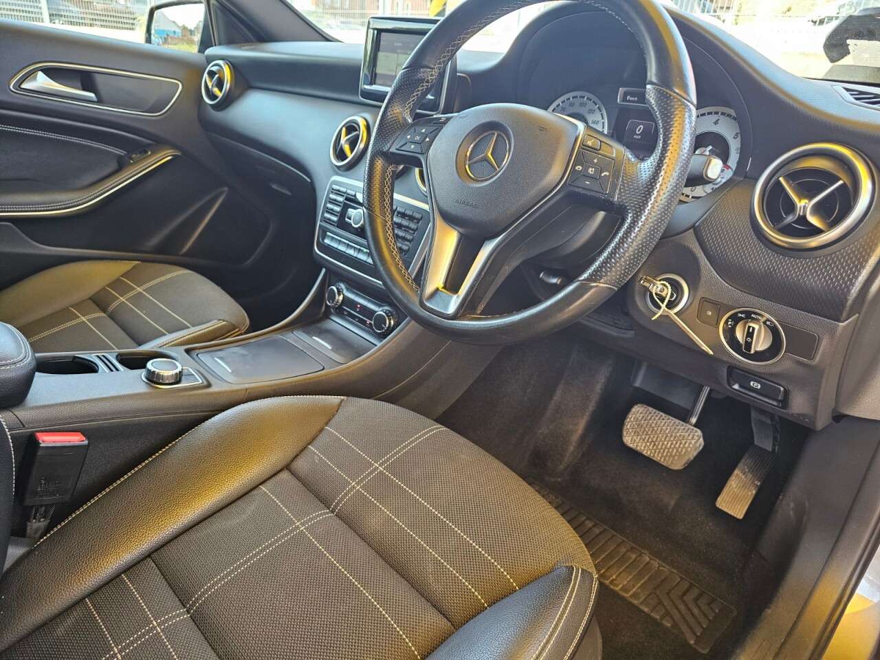 2014 MERCEDES-BENZ A CLASS 2014 MERCEDES-BENZ A CLASS