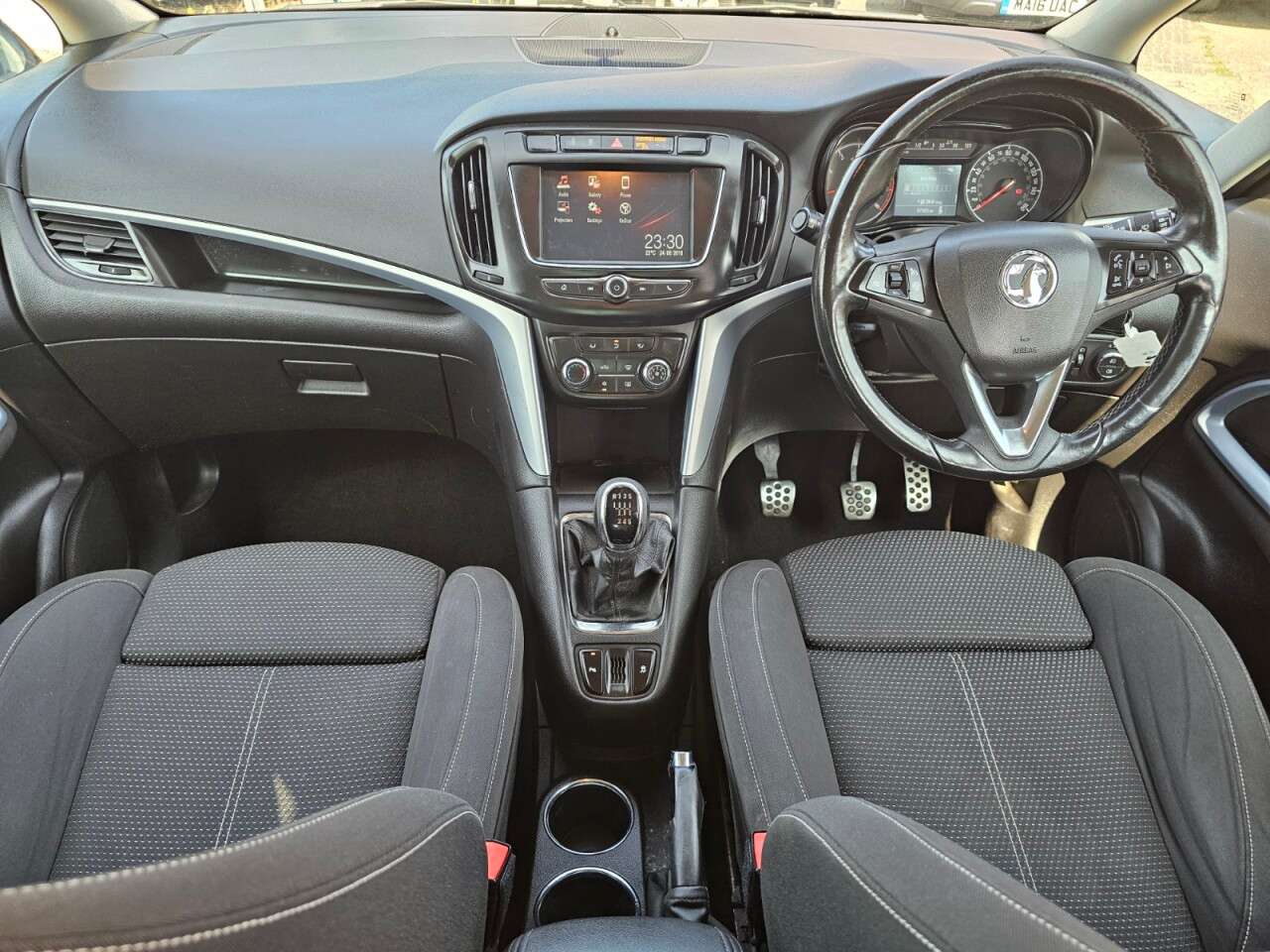 A 2016 VAUXHALL ZAFIRA TOURER 1.4i Turbo SRi MPV 5dr Petrol Manual Euro 6 (140 ps) 6 months warranty, £10 A 2016 VAUXHALL ZAFIRA TOURER 1.4i Turbo SRi MPV 5dr Petrol Manual Euro 6 (140 ps) 6 months warranty, £10