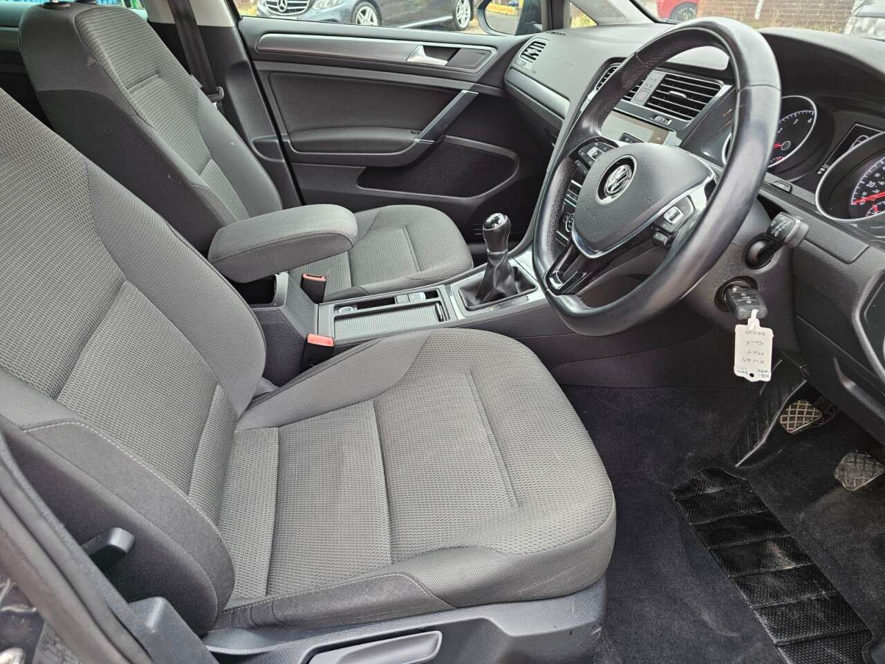 2019 VOLKSWAGEN GOLF 2019 VOLKSWAGEN GOLF