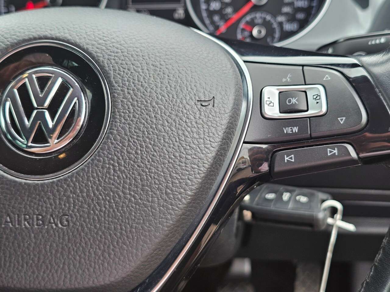 2019 VOLKSWAGEN GOLF 2019 VOLKSWAGEN GOLF