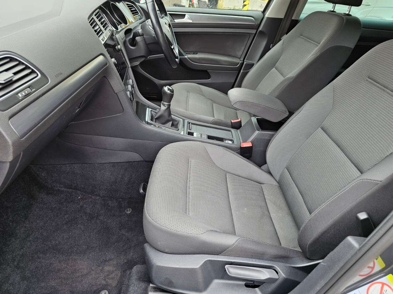 2019 VOLKSWAGEN GOLF 2019 VOLKSWAGEN GOLF