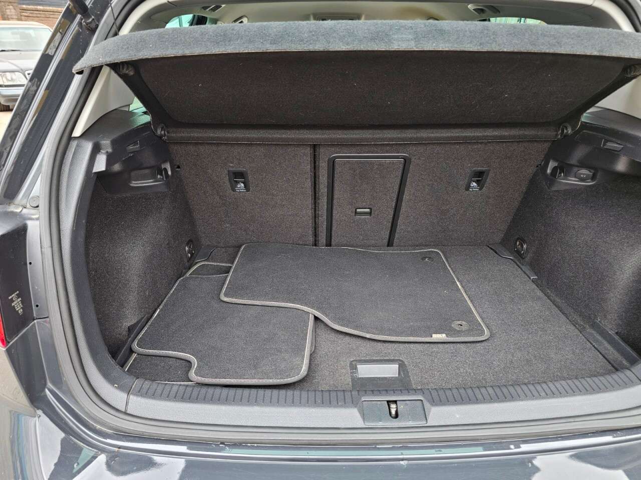 2019 VOLKSWAGEN GOLF 2019 VOLKSWAGEN GOLF