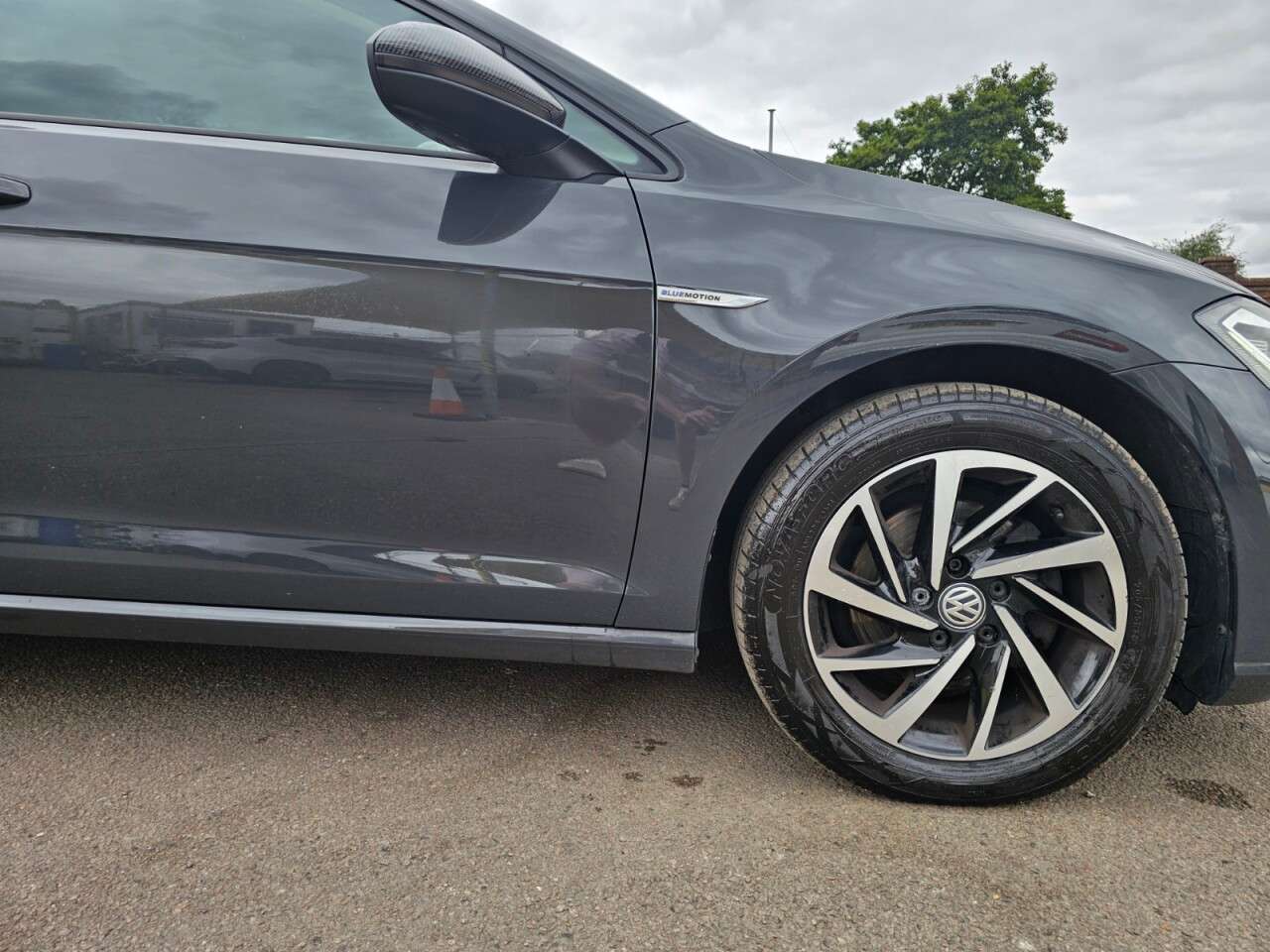 2019 VOLKSWAGEN GOLF 2019 VOLKSWAGEN GOLF